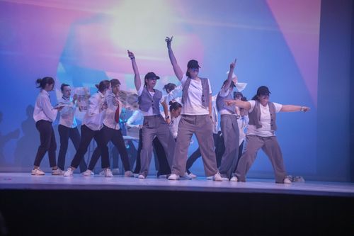 Hip hop senior 30+ a SETTORE URBAN - HIP HOP 